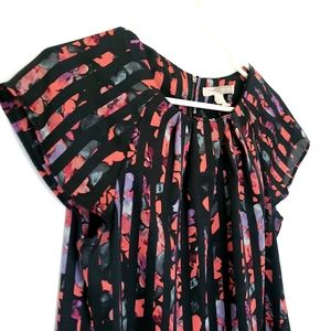 Forever 21 Cotemporary Blouse